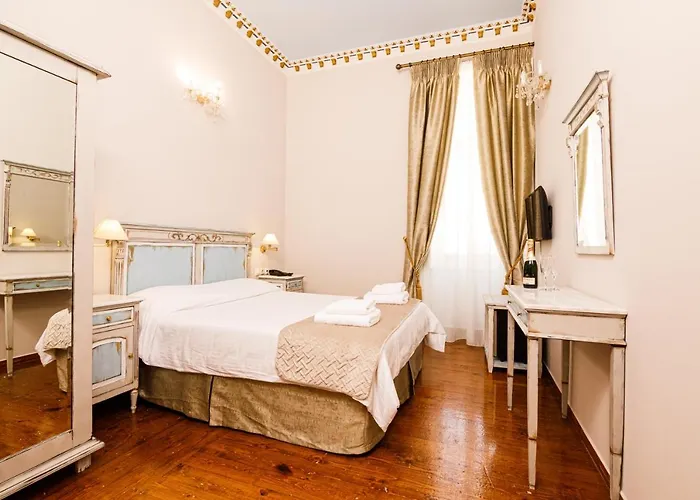 호텔 Palaiologos Luxury 4*