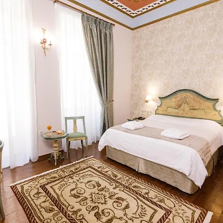Palaiologos Luxury
