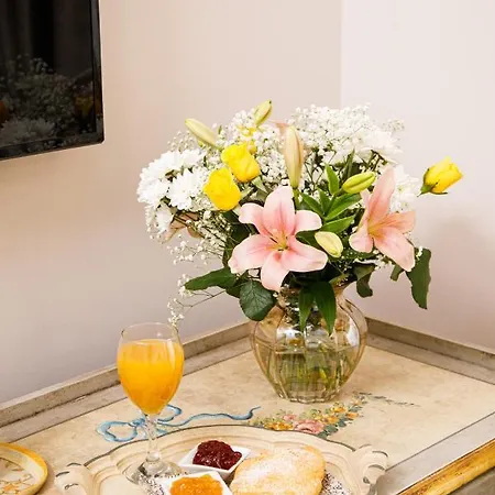 Palaiologos Luxury 호텔 4*