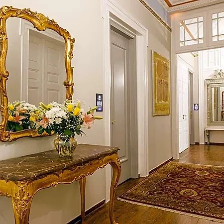 Palaiologos Luxury 4*