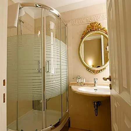 Palaiologos Luxury